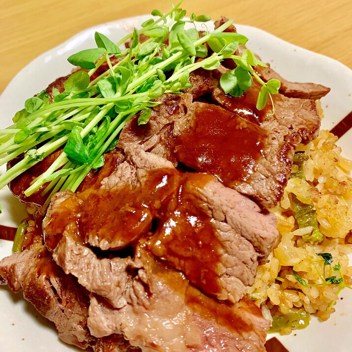 夏をのりきる！！チャーハン&ステーキ丼♪♪